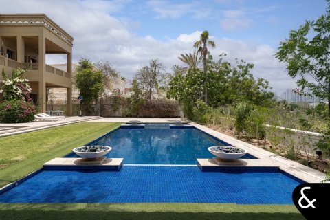 Villa à Emirates Hills, Dubai, 7 chambres, 1059 m², № 75252 - photo 13