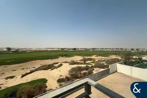 Villa en EMAAR South, Dubai South (Dubai World Central), Dubai, 5 dormitorios, 355 m², № 75266 - foto 3