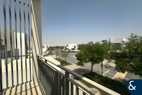 Villa en EMAAR South, Dubai South (Dubai World Central), Dubai, 5 dormitorios, 355 m², № 75266 - foto 9
