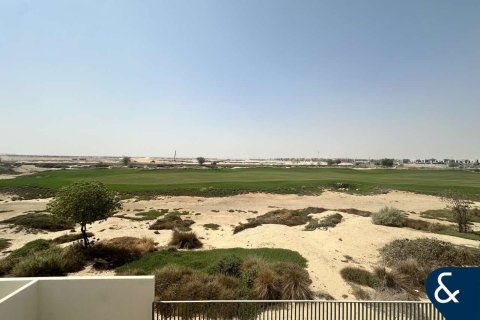 Villa en EMAAR South, Dubai South (Dubai World Central), Dubai, 5 dormitorios, 355 m², № 75266 - foto 2