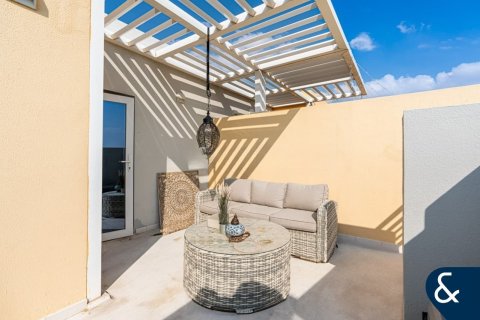 Villa in DAMAC Hills (Akoya by DAMAC), Dubai 3 bedrooms, 260 sq.m. № 75253 - photo 14