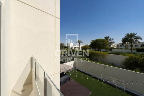 Villa in Mira Oasis, Reem, Dubai 3 bedrooms, 308.35 sq.m. № 128500 - photo 20