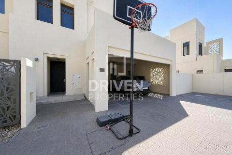 Villa in Mira Oasis, Reem, Dubai 3 bedrooms, 308.35 sq.m. № 128500 - photo 27