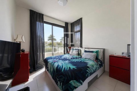Villa in Mira Oasis, Reem, Dubai 3 bedrooms, 308.35 sq.m. № 128500 - photo 3