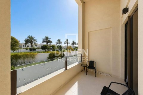 Villa in Mira Oasis, Reem, Dubai 3 bedrooms, 308.35 sq.m. № 128500 - photo 22