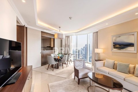 Apartamento en The Address Residence Fountain Views, Downtown Dubai (Downtown Burj Dubai), Dubai, 2 dormitorios, 146.79 m², № 128502 - foto 2