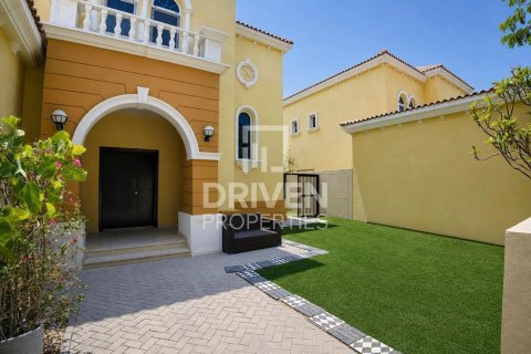 Villa à Jumeirah Park, Dubai, 3 chambres, 627.47 m², № 137039 - photo 25