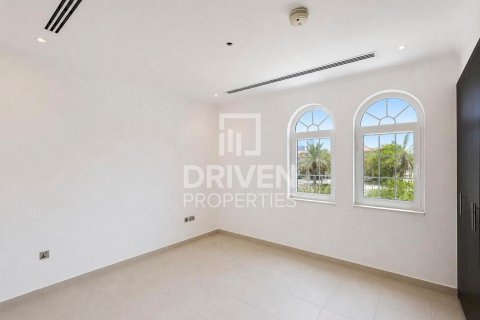 Villa à Jumeirah Park, Dubai, 3 chambres, 627.47 m², № 137039 - photo 5