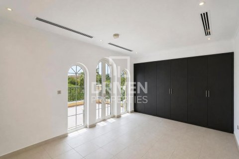 Villa à Jumeirah Park, Dubai, 3 chambres, 627.47 m², № 137039 - photo 4