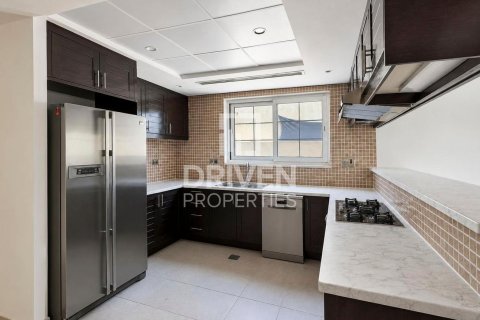 Villa à Jumeirah Park, Dubai, 3 chambres, 627.47 m², № 137039 - photo 14