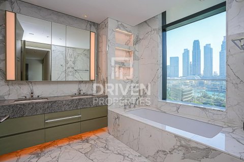 Apartment in Opera District, Downtown Dubai (Downtown Burj Dubai), Dubai 4 bedrooms, 480.87 sq.m. № 137030 - photo 21