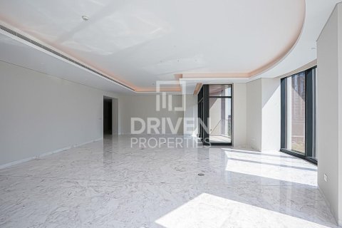 Apartment in Opera District, Downtown Dubai (Downtown Burj Dubai), Dubai 4 bedrooms, 480.87 sq.m. № 137030 - photo 4
