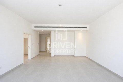 Снять в аренду таунхаус в Джабаль-Али, Дубай: 4 спальни, 366.04м², № 137035 - фото 3