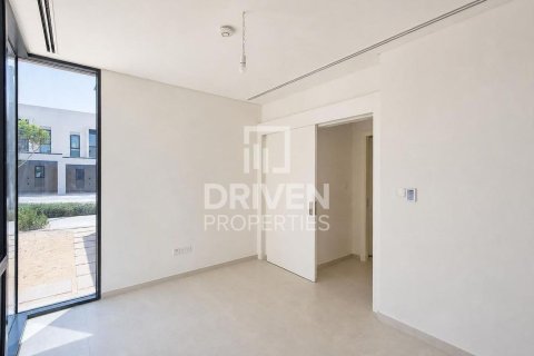Снять в аренду таунхаус в Джабаль-Али, Дубай: 4 спальни, 366.04м², № 137035 - фото 11
