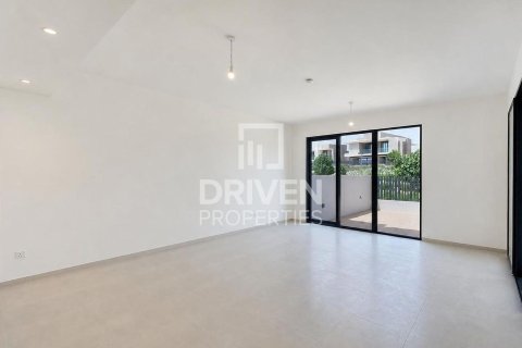 Townhouse in Jebel Ali, Dubai 4 bedrooms, 366.04 sq.m. № 137035