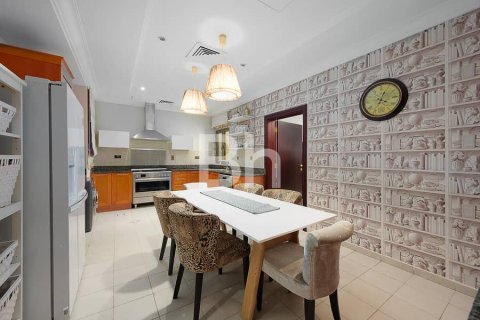 Купить виллу в Пальме Джумейре, Дубай: 4 спальни, 470м², № 58590 - фото 26
