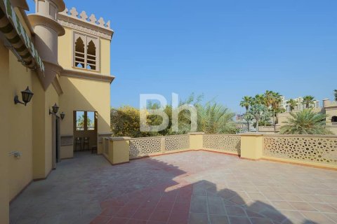 Купить виллу в Пальме Джумейре, Дубай: 4 спальни, 470м², № 58590 - фото 11