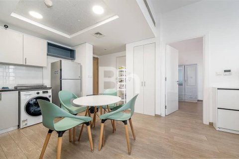 Apartment in wasl gate, Dubai 2 bedrooms, 69 sq.m. № 58586 - photo 4