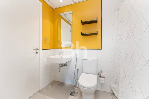 Apartment in wasl gate, Dubai 2 bedrooms, 69 sq.m. № 58586 - photo 8