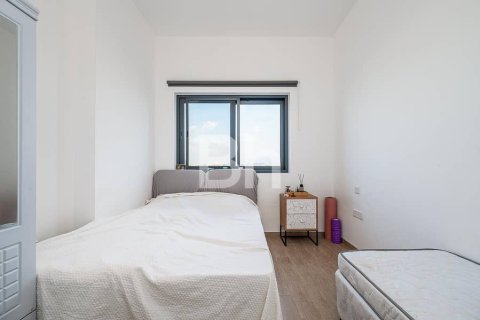 Apartment in wasl gate, Dubai 2 bedrooms, 69 sq.m. № 58586 - photo 10