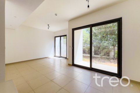 Снять в аренду таунхаус в Elan, Tilal Al Ghaf, Дубай: 3 спальни, 140.47м², № 120001 - фото 5