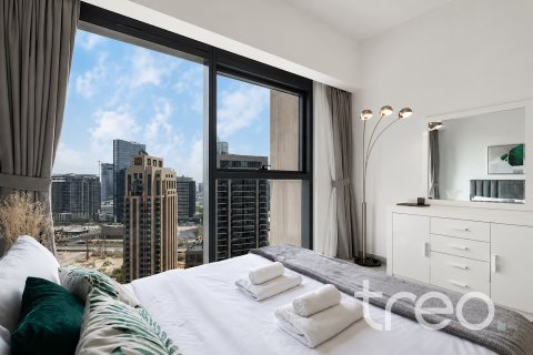 Apartamento en Burj Khalifa, Dubai, 2 dormitorios, 103.22 m², № 119999 - foto 14