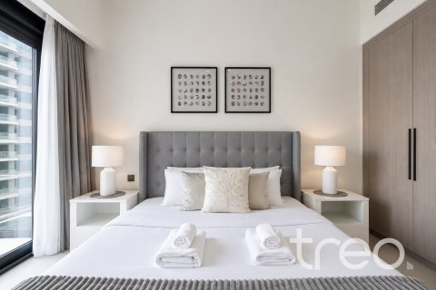 Apartamento en Burj Khalifa, Dubai, 2 dormitorios, 103.22 m², № 119999 - foto 12