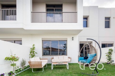 Villa in Hayat Townhouses, Town Square, Dubai 3 bedrooms, 219.53 sq.m. № 120003 - photo 11