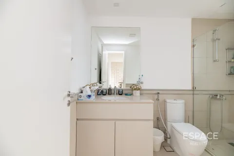 Townhouse in Dubai 4 bedrooms, 225 sq.m. № 71107 - photo 17