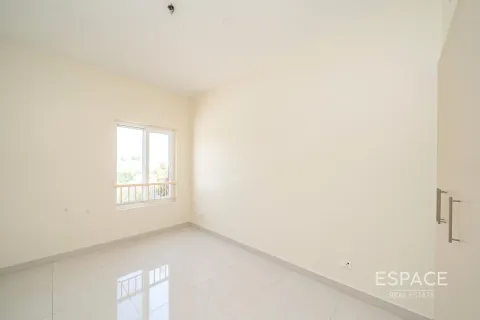 Villa en The Springs, Dubai, 3 dormitorios, 228 m², № 71115 - foto 9