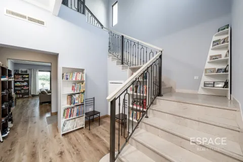 Villa in Lila, Arabian Ranches 2, Dubai 3 bedrooms, 294 sq.m. № 71109 - photo 7