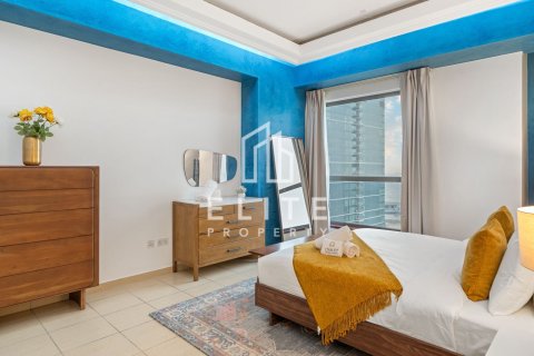 Apartment in Shams, Jumeirah Beach Residence, Dubai 3 bedrooms, 173 sq.m. № 124849 - photo 12