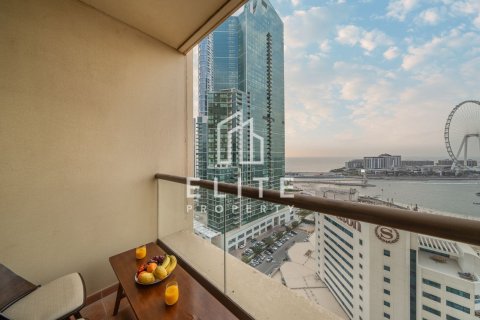 Apartment in Shams, Jumeirah Beach Residence, Dubai 3 bedrooms, 173 sq.m. № 124849 - photo 21