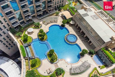 Apartment in Downtown Dubai (Downtown Burj Dubai), Dubai 3 bedrooms, 137 sq.m. № 113484 - photo 6