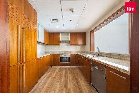 Apartment in Downtown Dubai (Downtown Burj Dubai), Dubai 3 bedrooms, 137 sq.m. № 113484 - photo 14