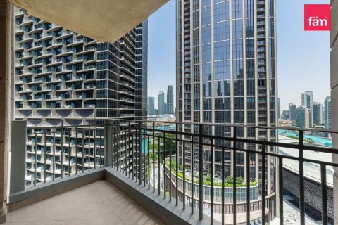 Apartment in Downtown Dubai (Downtown Burj Dubai), Dubai 3 bedrooms, 137 sq.m. № 113484 - photo 2