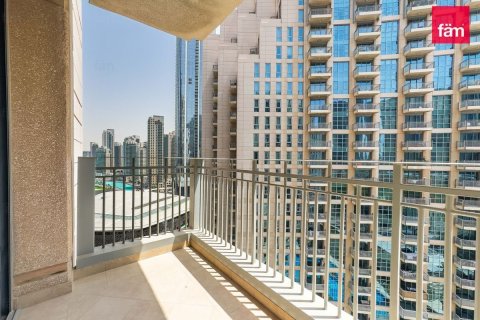 Apartment in Downtown Dubai (Downtown Burj Dubai), Dubai 3 bedrooms, 137 sq.m. № 113484 - photo 12