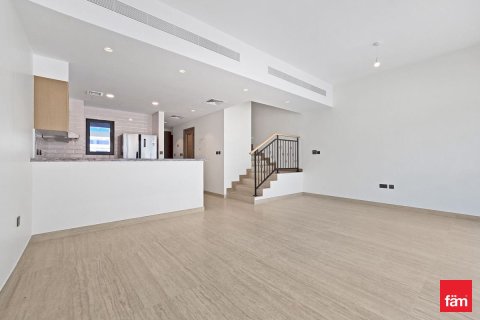 Adosado en Dubai, 5 dormitorios, 144 m², № 113485