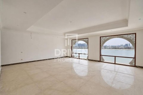 Villa en Signature Villas, Palm Jumeirah, Dubai, 5 dormitorios, 1261.53 m², № 140163 - foto 18