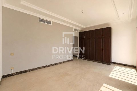 Villa en Signature Villas, Palm Jumeirah, Dubai, 5 dormitorios, 1261.53 m², № 140163 - foto 12