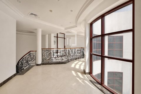 Villa en Signature Villas, Palm Jumeirah, Dubai, 5 dormitorios, 1261.53 m², № 140163 - foto 9