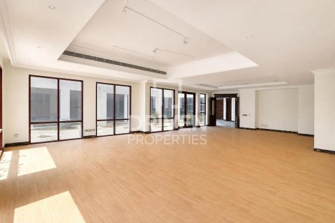 Villa en Signature Villas, Palm Jumeirah, Dubai, 5 dormitorios, 1261.53 m², № 140164 - foto 6