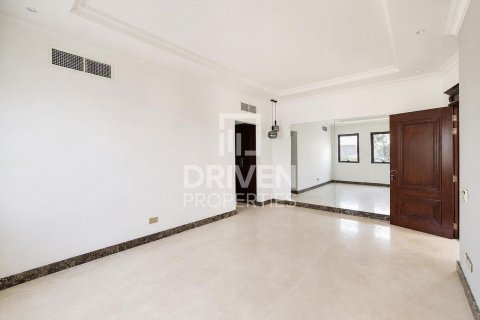 Villa en Signature Villas, Palm Jumeirah, Dubai, 5 dormitorios, 1261.53 m², № 140164 - foto 3