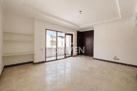 Villa en Signature Villas, Palm Jumeirah, Dubai, 5 dormitorios, 1261.53 m², № 140164 - foto 14