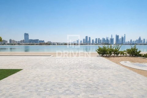 Villa en Signature Villas, Palm Jumeirah, Dubai, 5 dormitorios, 1261.53 m², № 140164 - foto 28