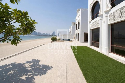 Villa en Signature Villas, Palm Jumeirah, Dubai, 5 dormitorios, 1261.53 m², № 140164 - foto 29