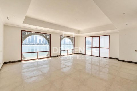 Villa en Signature Villas, Palm Jumeirah, Dubai, 5 dormitorios, 1261.53 m², № 140164 - foto 8