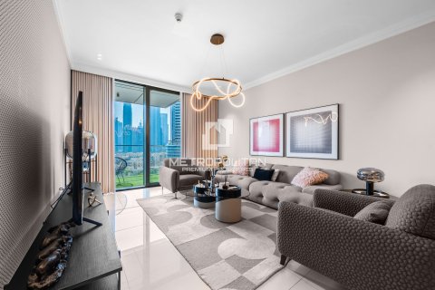 Appartement à Boulevard Point, Downtown Dubai (Downtown Burj Dubai), Dubai, 3 chambres, 194 m², № 72842 - photo 2