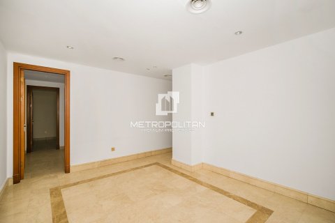 Townhouse in Palm Jumeirah, Dubai 3 bedrooms, 456 sq.m. № 72835 - photo 24