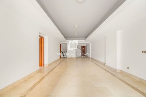 Townhouse in Palm Jumeirah, Dubai 3 bedrooms, 456 sq.m. № 72835 - photo 6